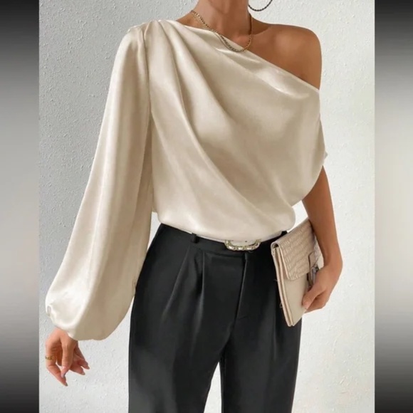 Classic Solid One Shoulder Ruched Blouse - Picture 3 of 12
